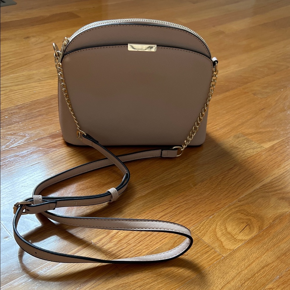 Nude/Light Pink Crossbody Bag